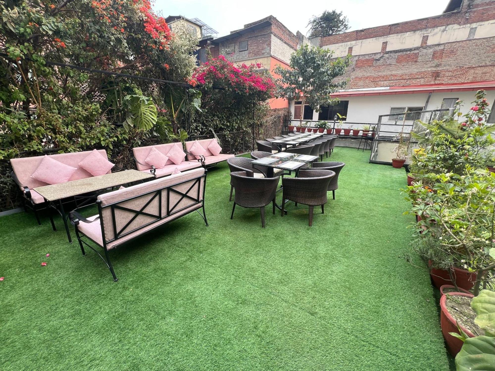 Hotel Kathmandu Base Camp Exterior photo